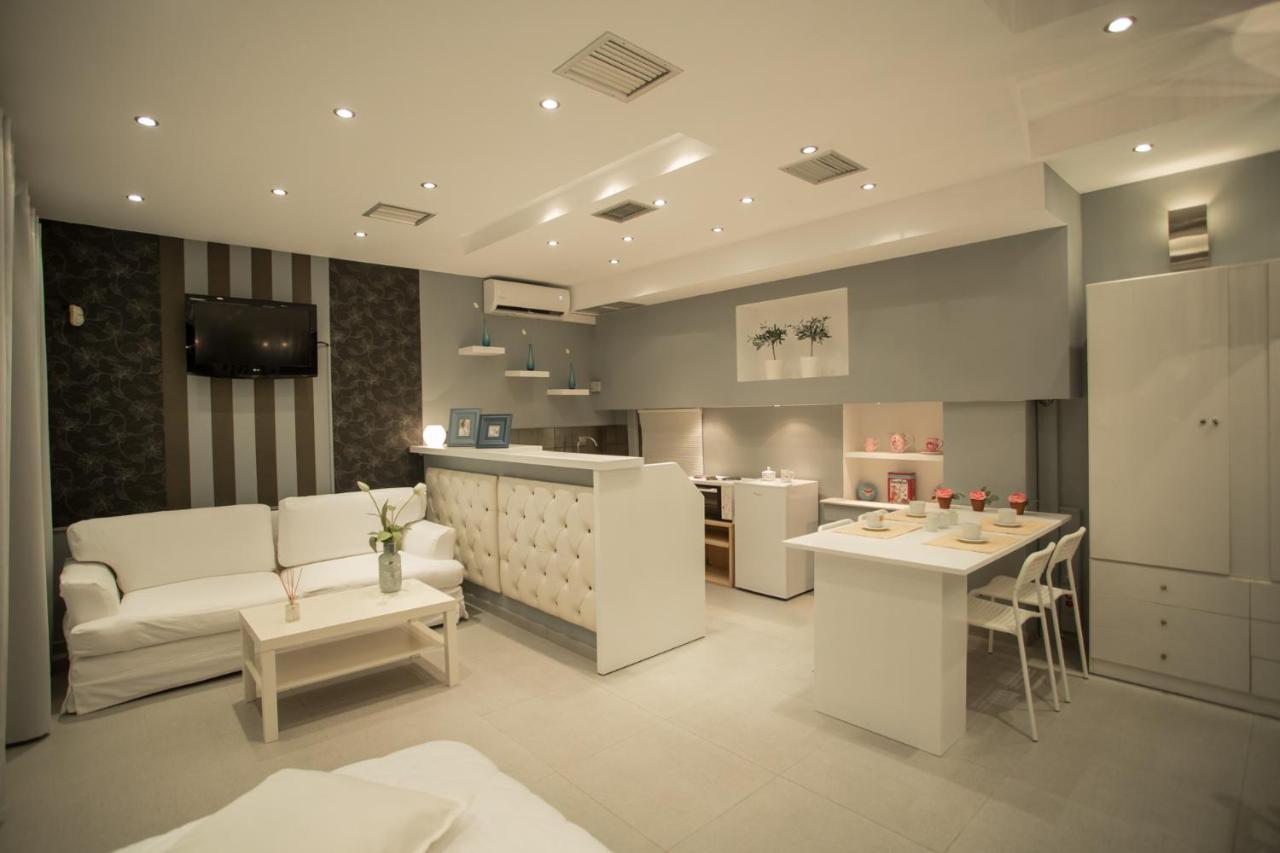 Apollonio Upper View Suites Corinth Εξωτερικό φωτογραφία